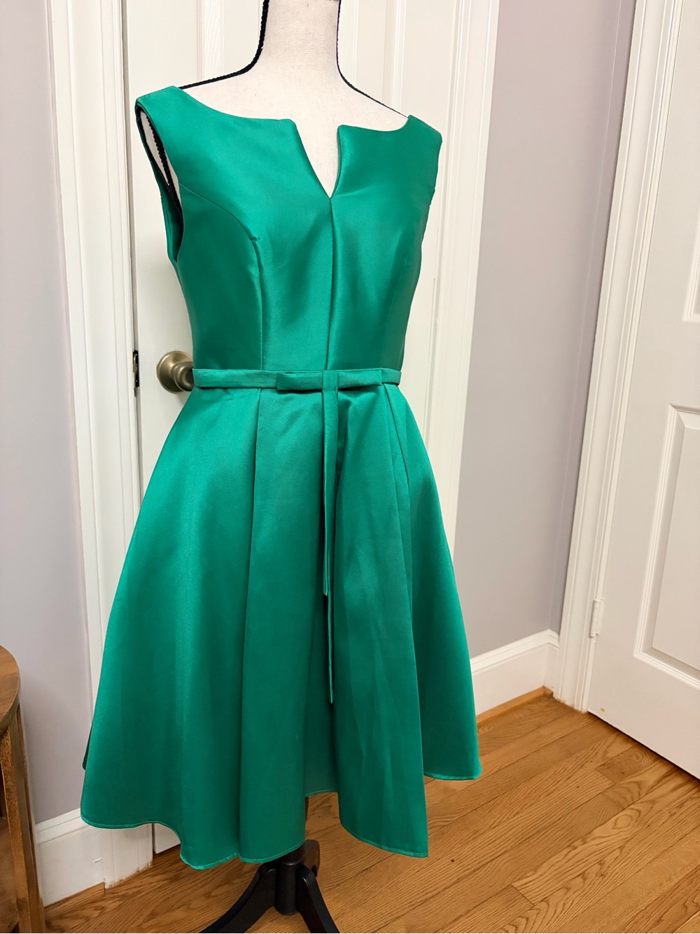 Elegant Emerald Fit-and-Flare Dress